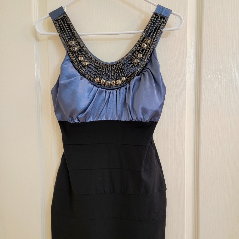 Trixxi Sleeveless Black and Blue Dress